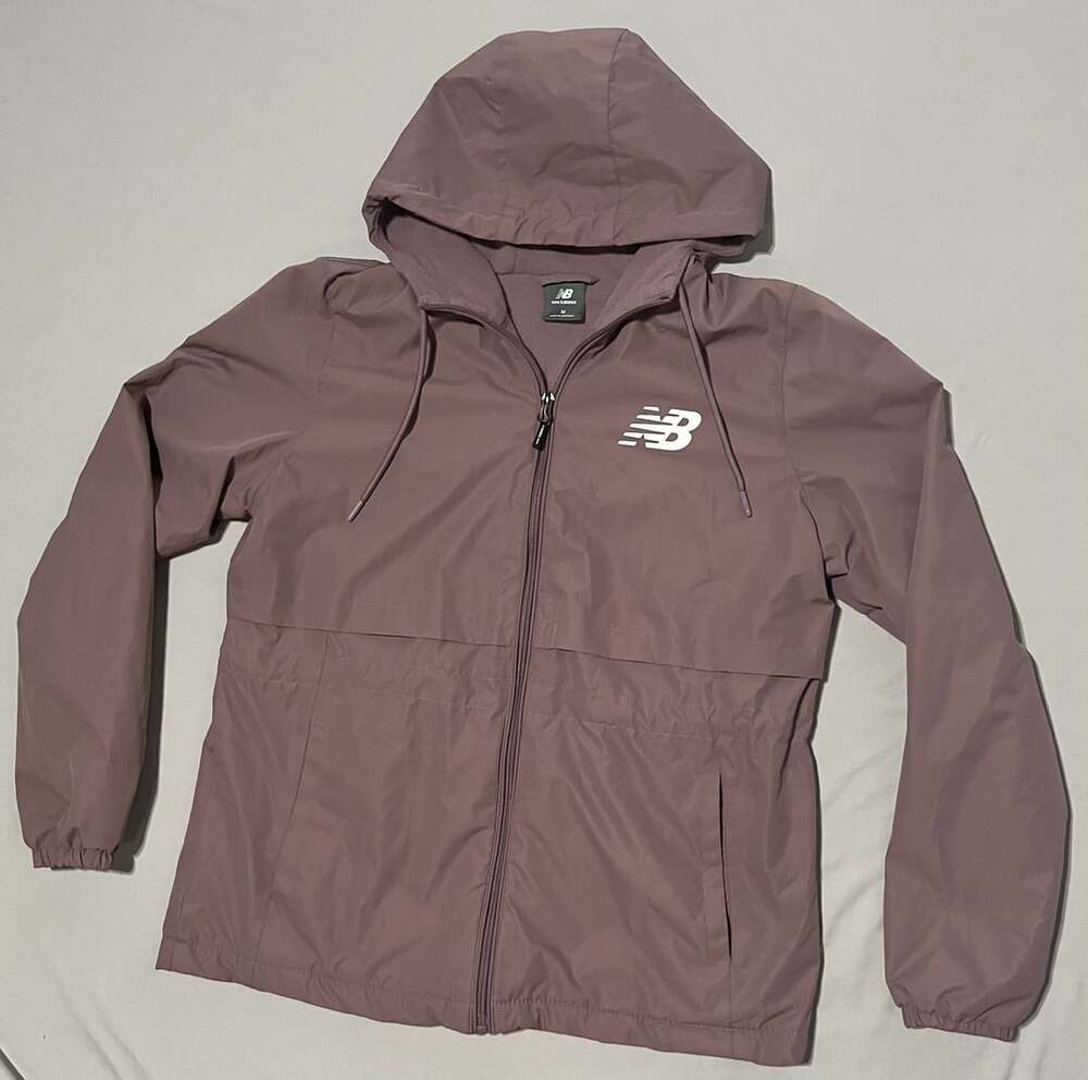 I’m New Balance Women's Full Zip Hooded Windbreaker Jacket Muted Purple Size M